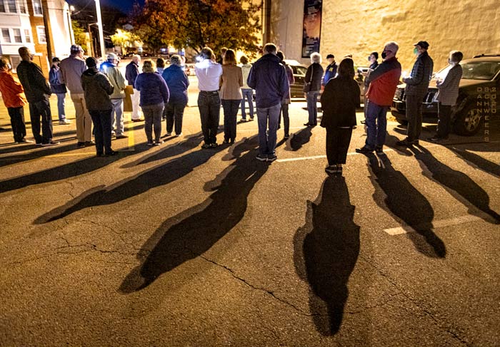 Photo of concluding prayers at a Walk for Justice and Peace, Wilmington, Delaware by Danny N. Schweers