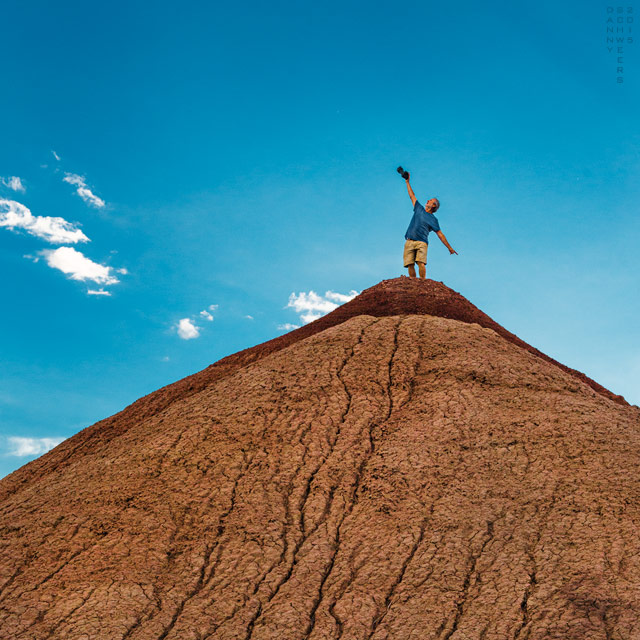 Photo of a photographer in the Painted Desert, Arizona by Danny N. Schweers, copyright 2015