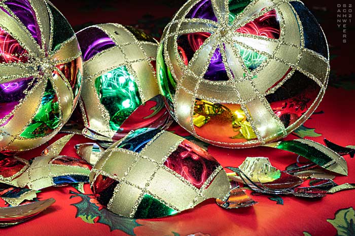 Photo of broken and whole Christmas ornaments copyright 2021 by Danny N. Schweers